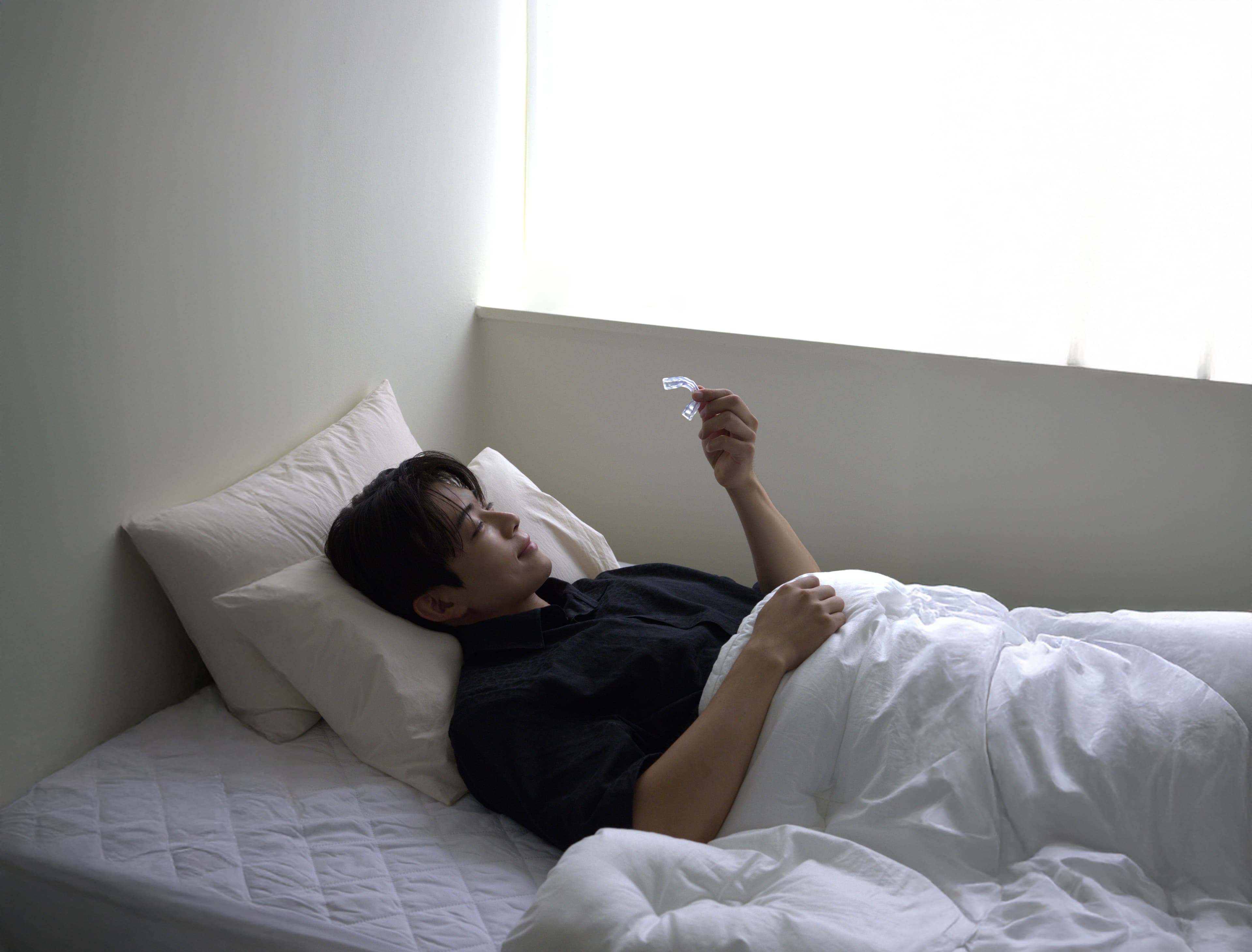 파사치과 히어로 배경
